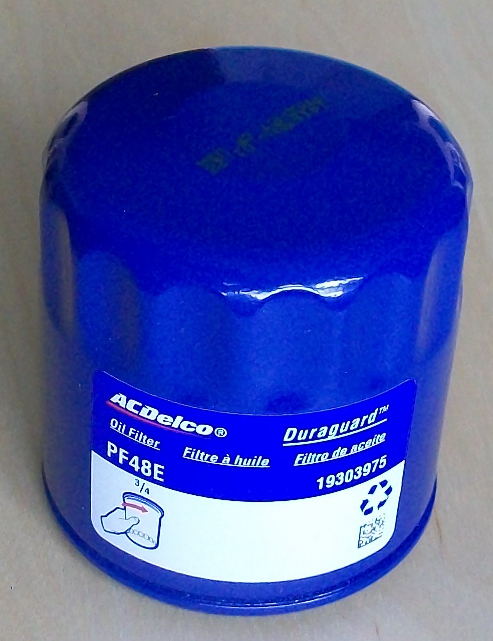 Pf48e 19303975 / PF48E Oil Filter Chevrolet gen4 V8 Camaro Corvette Silverado ...